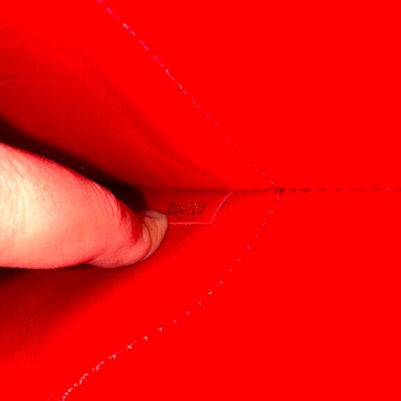 Louis Vuitton City Steamer PM - Picture 14 of 16